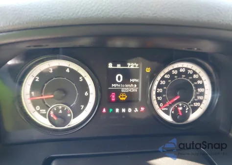 2019 Ram 1500 Classic Warlock 4X2 6'4 Box z USA, uszkodzony, nr VIN 1C6RR6GG4KS669681